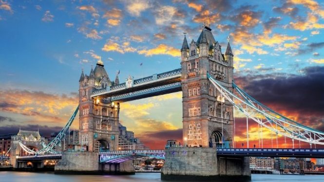 London – Tower Bridge
