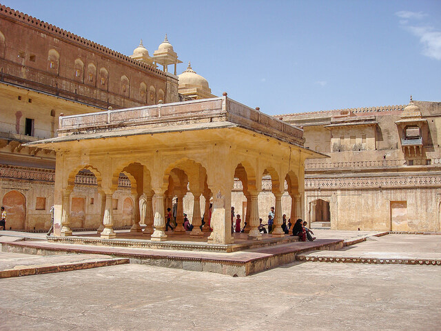 Experience The Royalty of Rajasthan This Vacation - Thomas Cook India