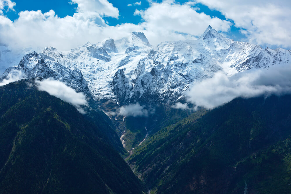Be captivated by the scenic splendor of Shimla