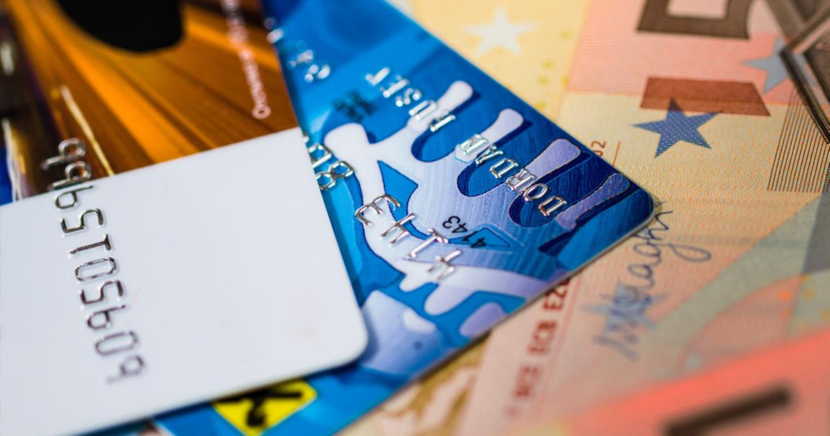 Is it Safe & More Useful to Carry a Prepaid Card Rather than Cash? | Thomas Cook Blog