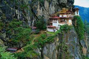 Top Places To Visit In Bhutan - The Land of Happiness