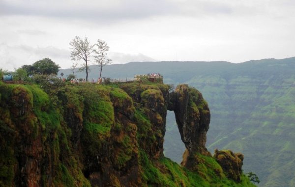 Top 50 Hill Stations In India