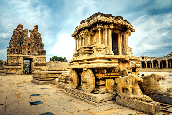 Hampi - Places to visit in Karnataka