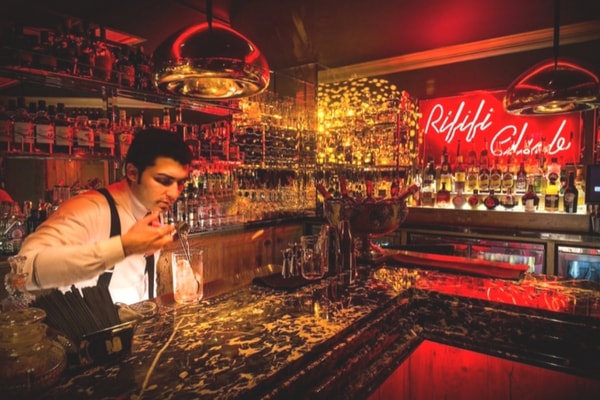 Café-Bar Rififi, Greece
