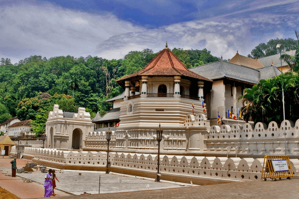 Temple of Tooth Relic