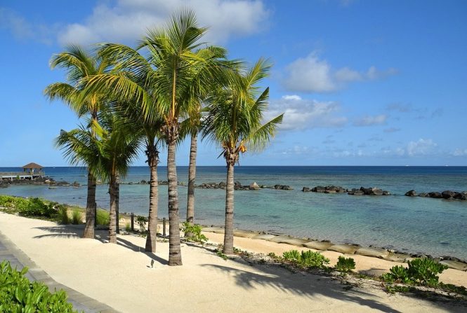 Summer-Best season to visit Mauritius 