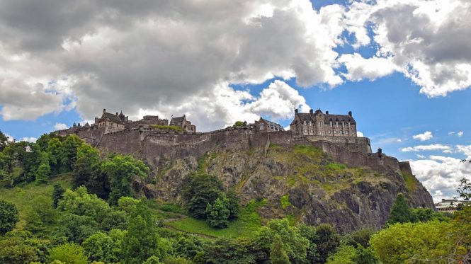 Edinburgh Castle - A Bucket List of Places to visit in Europe!