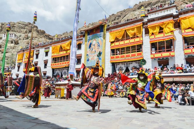 Chants-things to do in Ladakh
