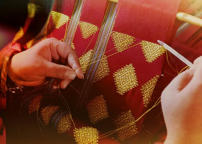 Hand-Woven Textiles-shopping in Bhutan