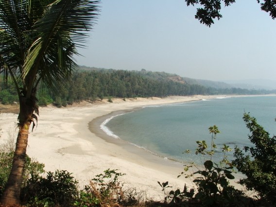 5.Kashid Beach Alibaug Picnic Spot 