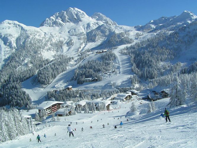 Ski in Arlberg- Things to do in Austria 