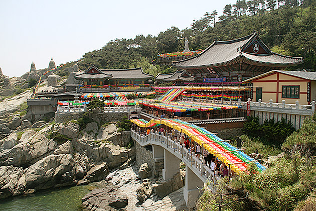 Haedong Yonggung Temple- places to visit in Korea