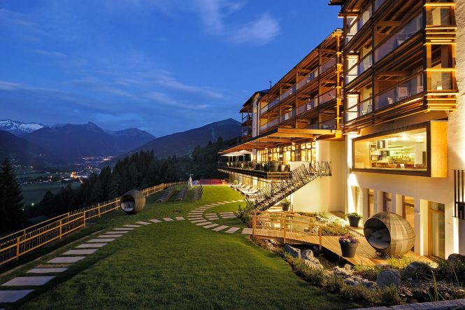  Hotel Zum Hirschen, Zell am See-Austria resorts