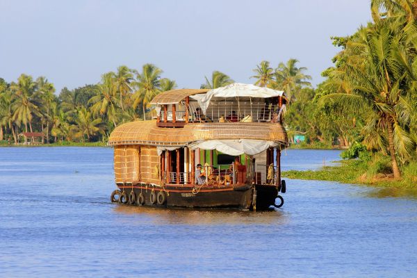 Complete Guide on Kerala Shopping