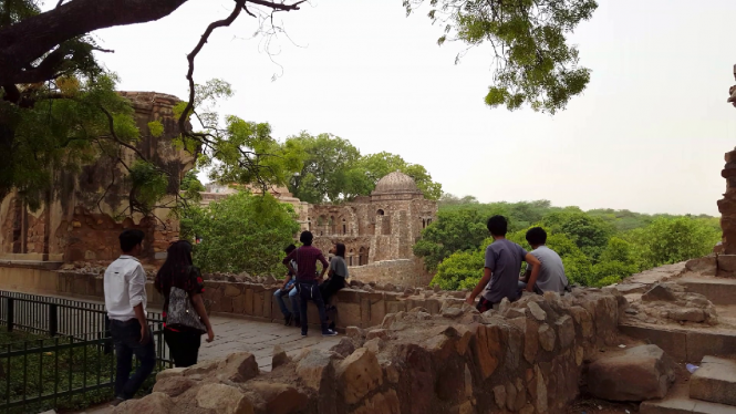 Hauz Khas-Tourist Places in Delhi