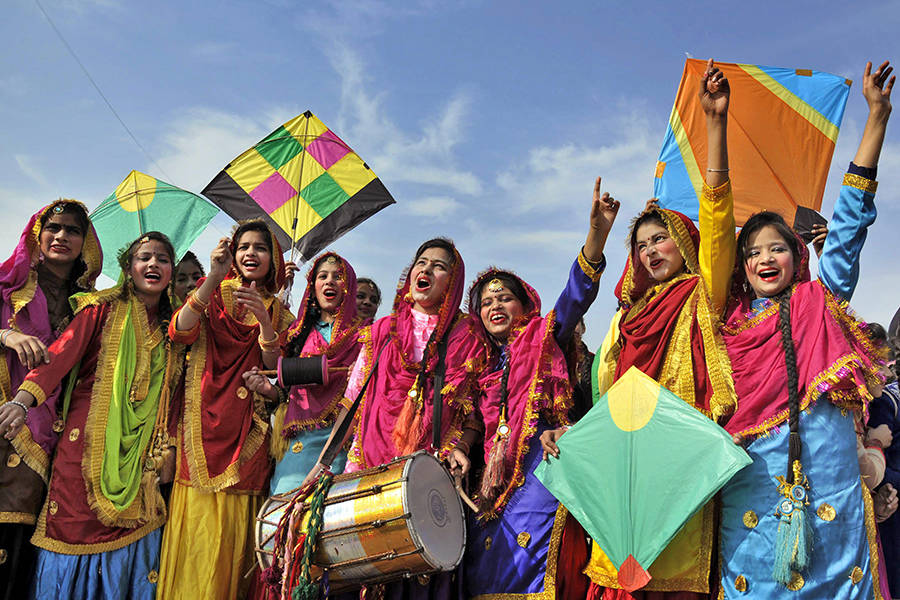 Lohri - Harvest Festivals of India