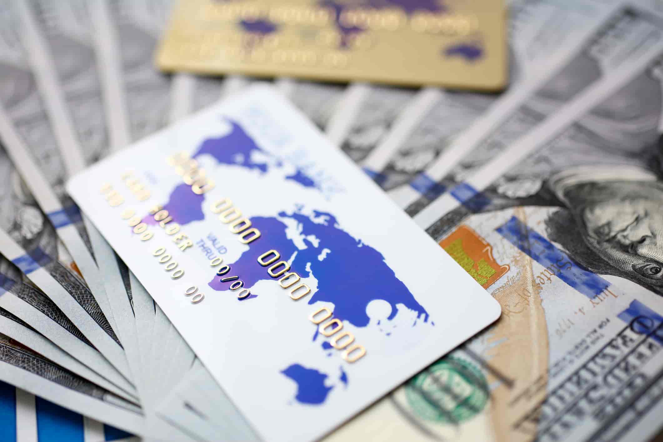 Money-Saving Tips with Forex Cards for Overseas Travel